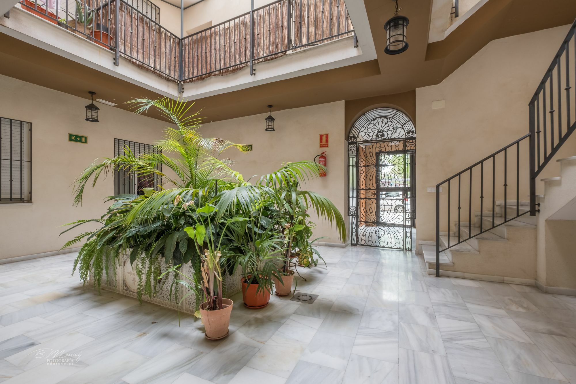 Ferienwohnung Activa Macarena Sevilla Exterior foto